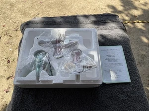 Juego de 3 adornos de porcelana de reliquia Lena Liu's Precious Jewels Humming Bird - Imagen 1 de 8