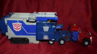 Transformers Armada OPTIMUS PRIME No accessories - Image 1 of 3