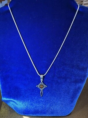"Colgante de cruz celta de plata de ley en cadena SSP de 16"", piedra ámbar" Foto 1 de 2