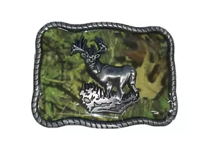 Hebilla de cinturón de metal Buck Deer camuflaje fondo verde 3-7/8" x 2-7/8" NUEVO - Imagen 1 de 4