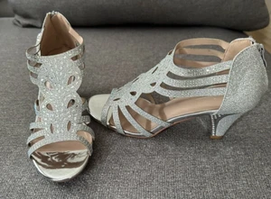 Women’s Forever Perform 60 Silver Rhinestone Heel Sandals, Shoes Size 10 - Picture 1 of 17