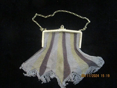 Cartera antigua de malla metálica firmada por WHITING & DAVIS ART DECO con cierre de joyas de colección Foto 1 de 4