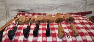   Total (6) Rochester Shoe Tree Co./ GH BASS/  FLORSHEIM/."Shoe Keepers" Cedar - Picture 1 of 9