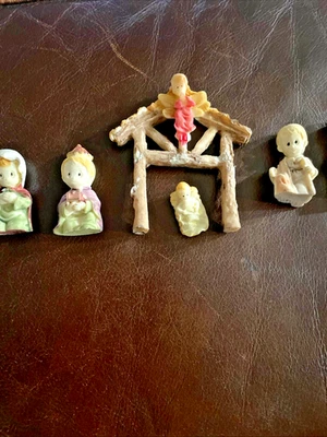 Juego de Navidad Mini 7 Piezas Vintage Cerámica Greenbrier Intl Foto 1 de 4