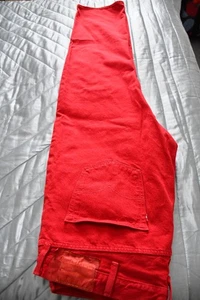 Levis Red Jeans W38ins L32 ins in an unworn condition - Picture 1 of 5