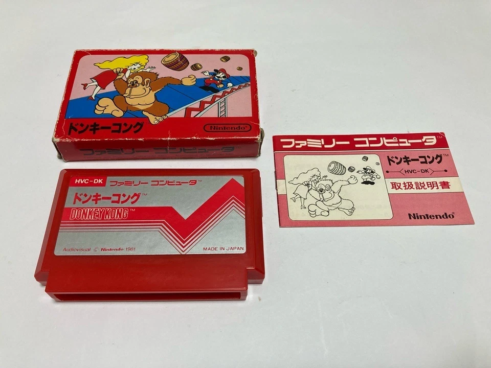 Donkey Kong 1 Boxed with Manual Nintendo Famicom FC In Stock 1983 Japan import - Image 1 of 4
