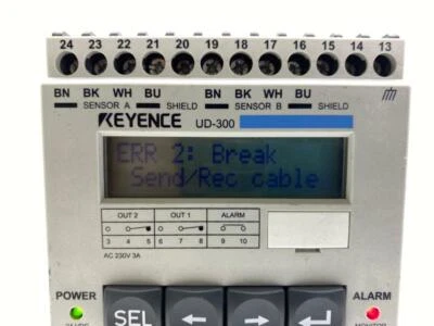 KEYENCE UD-300 ULTRASONIC DISPLACEMENT AMPLIFIER UNIT  - Image 1 of 4