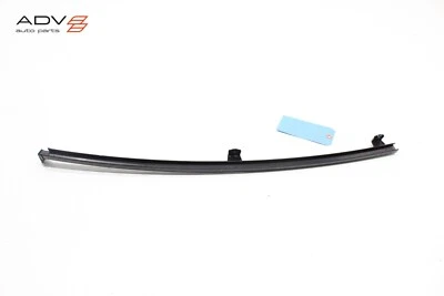 Toyota RAV4 2013-2018 puerta trasera derecha ventana cristal guía canal OEM Foto 1 de 4