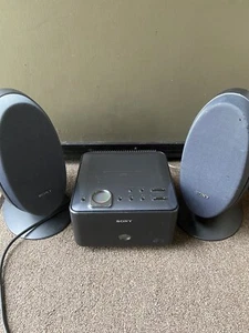 Rare Sony Compact Disc HI-FI  Micro System AM/FM #CMT-CQ1 With Speakers - Picture 1 of 8