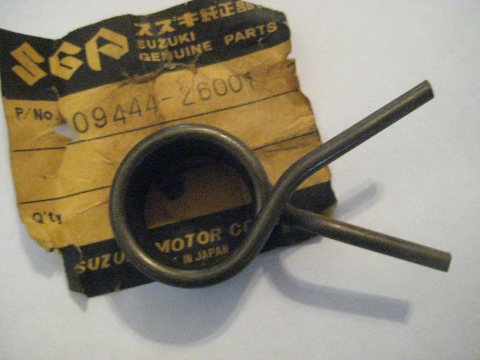 SUZUKI/T500/350/305/250/125/TS/TM/SP/RE5/RL/GT/DR EJE DE CAMBIO RESORTE DE RETORNO NOS Foto 1 de 1