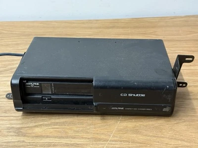 Untested ALPINE 6 DISC CD CHANGER 5952 Z With 4905 6CD MAGAZINE - Image 1 of 4