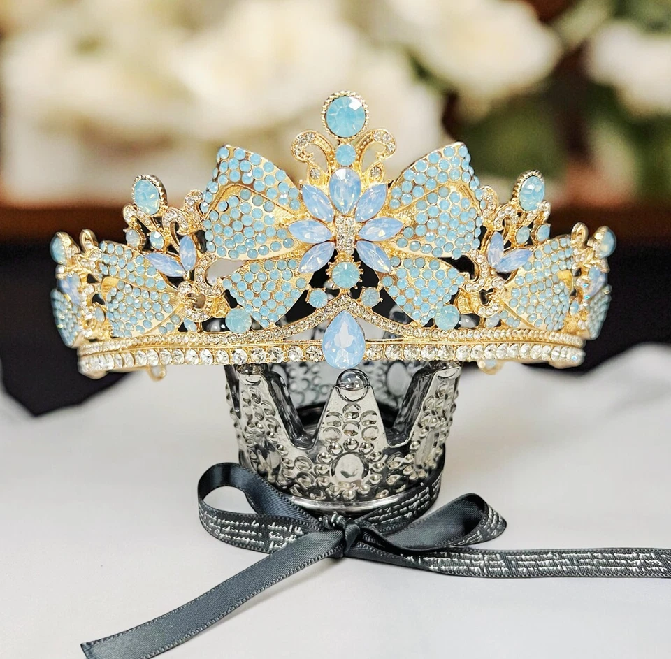 Tiara corona cristal, corona dorada vintage, tiara arco azul, tiara cristal nupcial Foto 1 de 4