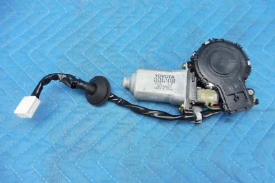 Lexus LS400 Front Passenger's Door Window Motor 85710-50060 1998-2000 OEM - Image 1 of 4
