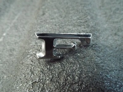 F 1970 Letra Emblema Ford Galaxie LTD Custom Station Wagon Capó Maletero Puerta Trasera Foto 1 de 4