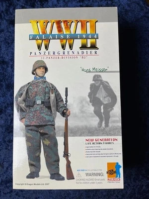Dragon WWII 1/6 12.Panzer-Div 'HJ' Panzergrenadier "Hans Meisser" Falaise 1944 - Image 1 of 4