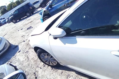 Toyota Camry 2013 transmisión automática fabricante de equipos originales 117 k millas (LKQ ~ 439184707) Foto 1 de 4