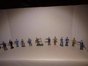 VINTAGE EIRE/AUTHENTICAST RAILROAD AND WORK CREW FIGURES. SET OF 12. - Picture 1 of 9