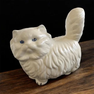 Vintage 1980&#39;s Era White Ceramic Persian Cat - Picture 1 of 8