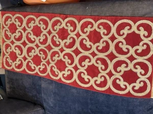 Pier 1 Imports Beaded Table Runner~ Red & Gold Beautiful in perfect condition - Picture 1 of 8