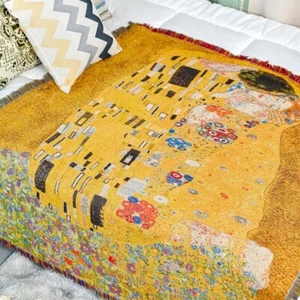 The Kiss by Gustav Klimt Wall Art Hanging Tapestry decoration - Picture 1 of 7