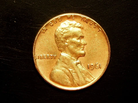 1961  ONE CLEANED LINCOLN MEMORIAL CENT #28 Cover
