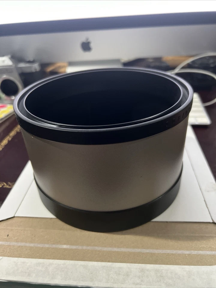 LEICA 400/560/500MM   LEICA 12590 LENS HOOD SUNSHADE - Image 1 of 4