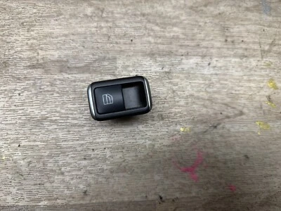 MERCEDES BENZ GLS GL ML W166 13-19 FRONT RIGHT SIDE DOOR WINDOW CONTROL SWITCH - Image 1 of 3