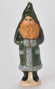 Figurina Babbo Natale Vaillancourt Folk Art 2000 #508 verde 4 1/2" Belsnickl - Foto 1 di 8