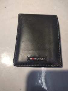TOMMY HILFIGER Mens Black Leather Wallet Bifold Logo - Picture 1 of 8