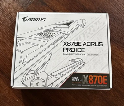 GIGABYTE X870E AORUS PRO ICE AMD AM5 LGA 1718 ATX DDR5 4x M.2 Wi-Fi Motherboard - Image 1 of 4