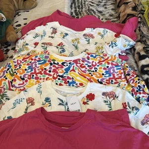 5 X Next Girls T-shirts Aged 14 Years - Picture 1 of 5