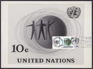 UN New York Sc127 Three Men United Before Globe, Photo Essay - Picture 1 of 2