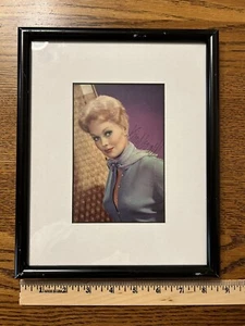 Framed Early 1956 KIM NOVAK Autographed 8 X 10 Original Photo Movie - 4x6 Matt - Picture 1 of 2