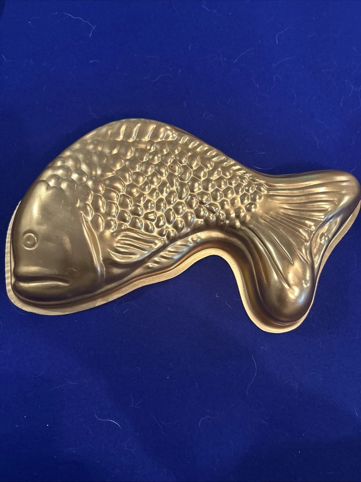 Molde de gelatina de pescado 14” x 8” x 2” Foto 1 de 4