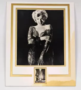 2008 Donruss Americana II Stars Materials 216 Marilyn Monroe Trading Card LE 400 - Picture 1 of 9