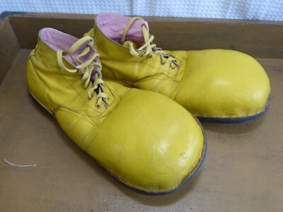 Zapatos de payaso de cuero de los años 1940-50 hechos a medida 1 en su tipo 14" de largo para mujer talla 8 Foto 1 de 4