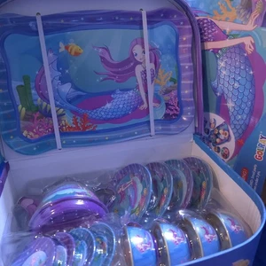 ​Mermaid Fantasy Tea Party Set in Carrying Case Kids Wish Precious Holiday Gift. - Picture 1 of 8