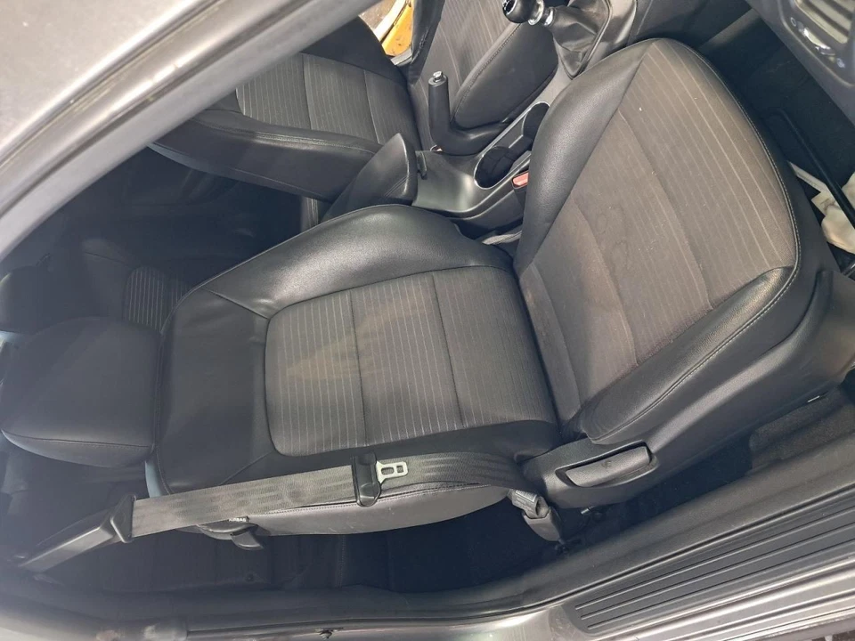 2016 KIA FORTE Passenger Front Bucket Seat Gray Cloth Used 83K Miles Foto 1 de 4