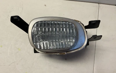 2002-2010 Lexus SC430 Front LH Driver's Side Fog Light - Image 1 of 4