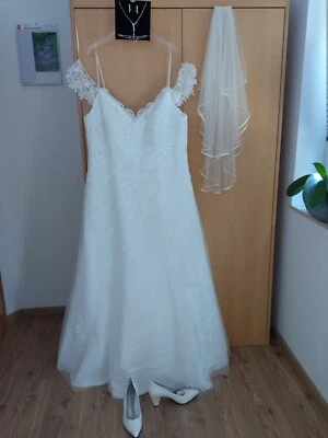 Hochzeitskleid  - Bild 1 von 4