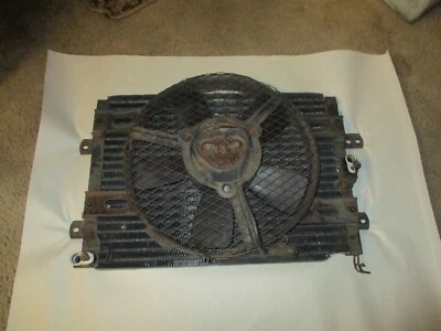 OEM 1996-1998 SUZUKI SIDEKICK & SPORT VITARA GEO TRACKER 2 PUERTAS AC CONDENSADOR Y VENTILADOR Foto 1 de 4