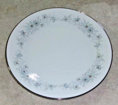 Hermoso plato de ensalada Noritake Japón Inverness 6716 China 8,25" flor azul Foto 1 de 4