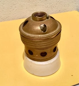 Portalampade vintage E40 in ceramica e ottone  - Foto 1 di 6