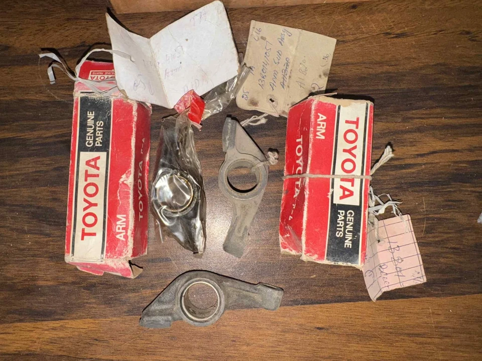 Nuevo Stock Antiguo Toyota Crown Mark2 Cresta Chaser Válvula Balancín Nº1 Sub Conjunto Foto 1 de 4