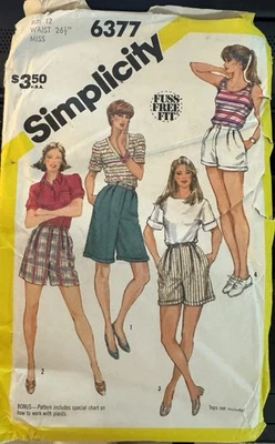 Vtg Simplicity Fuss-Free Fit pattern 6377 Misses' set of Shorts size 12 uncut - Image 1 of 2