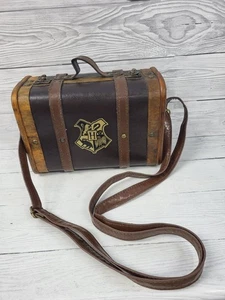 Harry Potter Hogwarts Bag "Leather" Wood Luggage Suitcase Trunk. PT - Picture 1 of 12