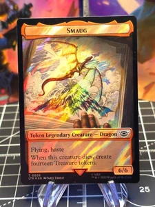 FOIL MTG SMAUG / FOOD Token SURGE FOIL T 0020/0024 Lord of the Rings NM - Picture 1 of 2