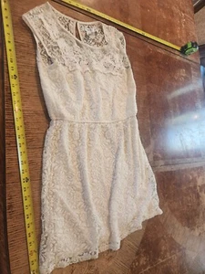 Pinky Dress Size Large White / Cream Dress #S13 - Picture 1 of 3