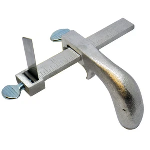CS Osborne Draw Gauge Ref 51 1/2 Lightweight Gauge For Cutting Leather Straps - Picture 1 of 2