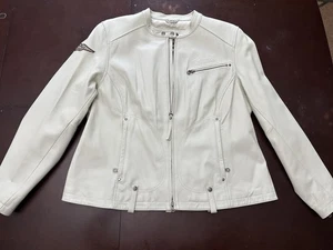 Harley-Davidson Women’s 1W Leather Jacket White Eagle Studded Biker Motorcycle￼ - Picture 1 of 8